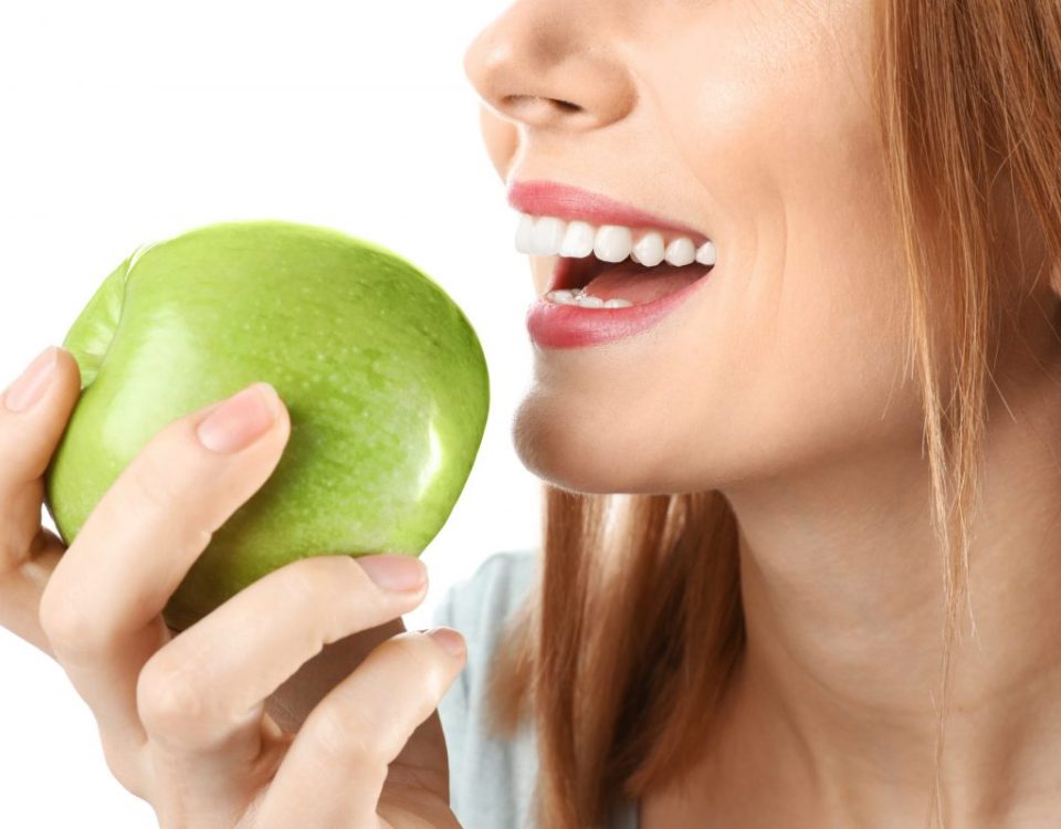 How Long After Teeth Whitening Can I Eat Normally