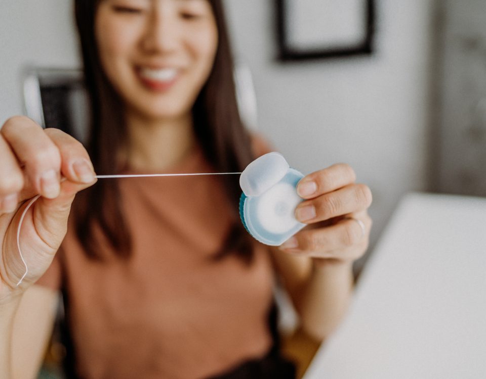 jannali dental care flossing teeth is important